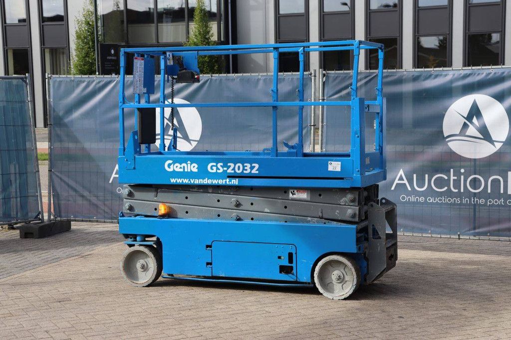 Genie GS-2032 Electric Scissor Lift 363kg 8.0m 2005