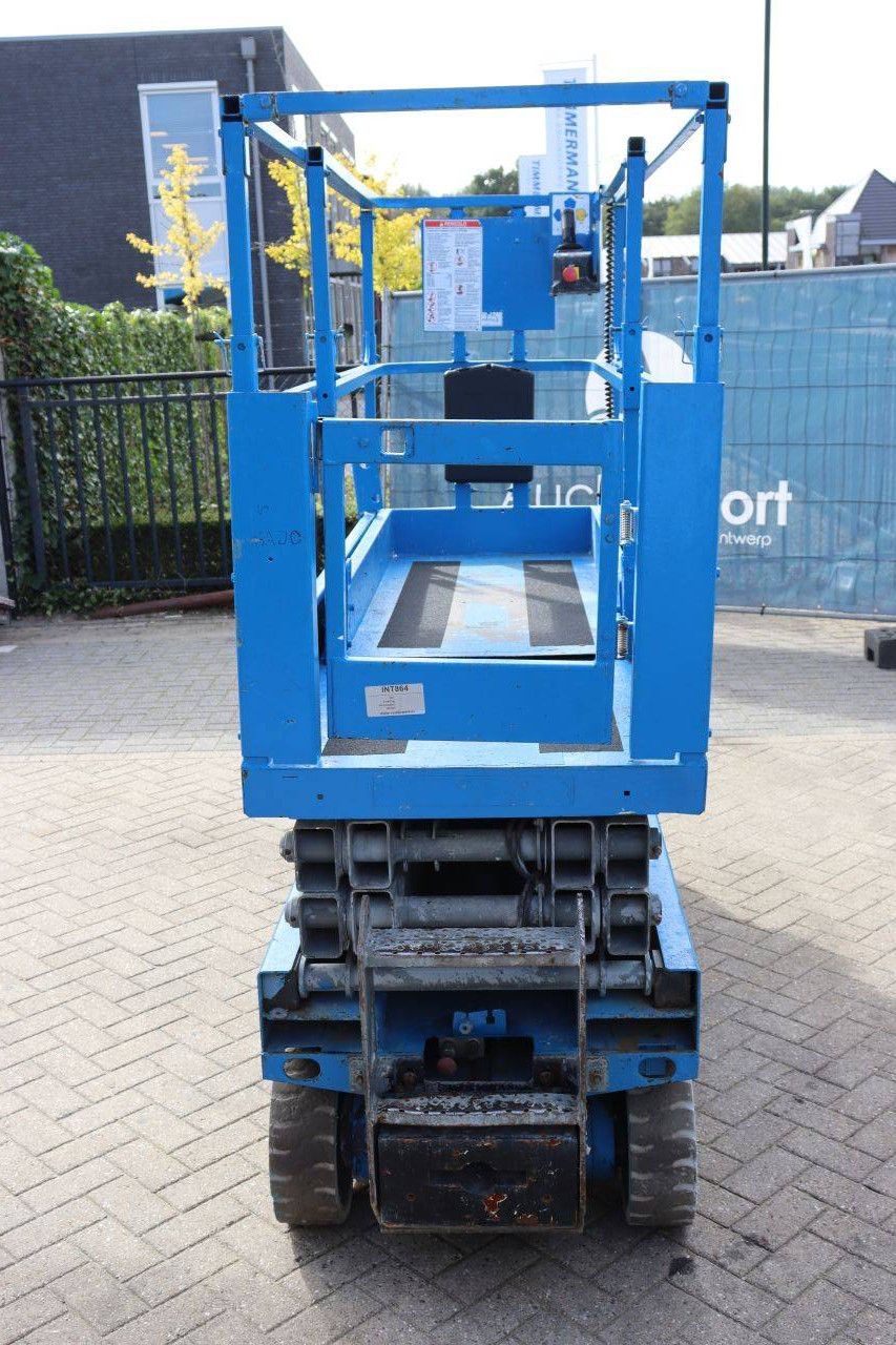 Genie GS-2032 Electric Scissor Lift 363kg 8.0m 2005