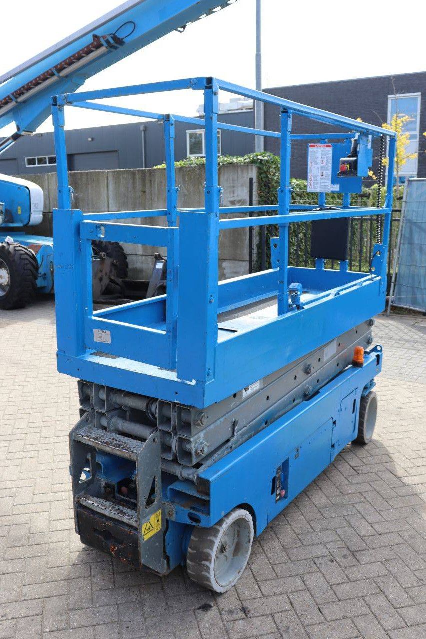 Genie GS-2032 Electric Scissor Lift 363kg 8.0m 2005