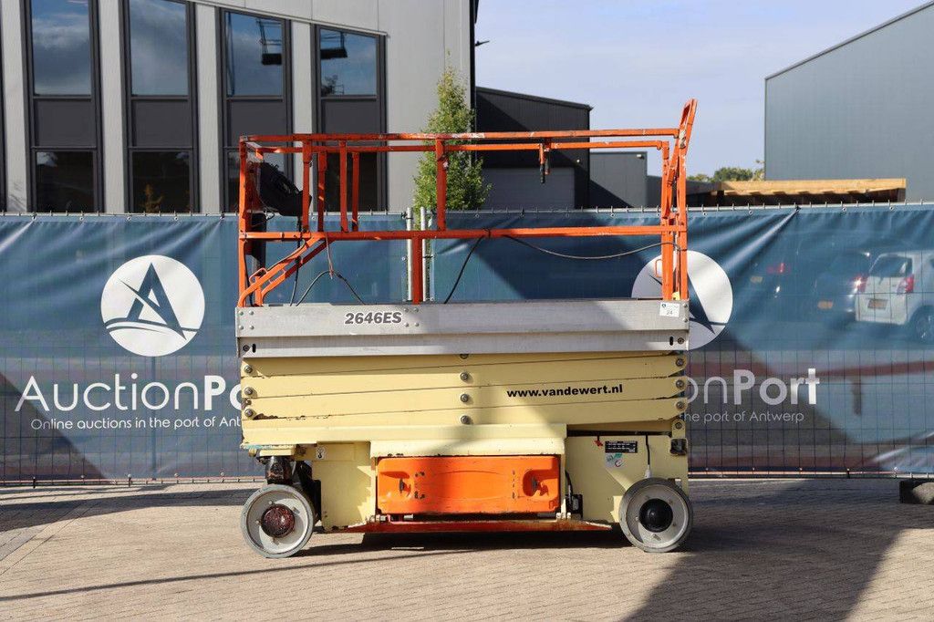 Scherenbühne JLG 2646ES Elektrisch 450 kg 10 m 2005