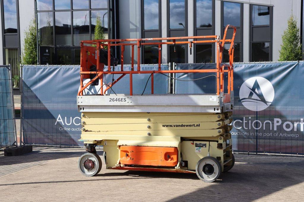 Scherenbühne JLG 2646ES Elektrisch 450 kg 10 m 2005