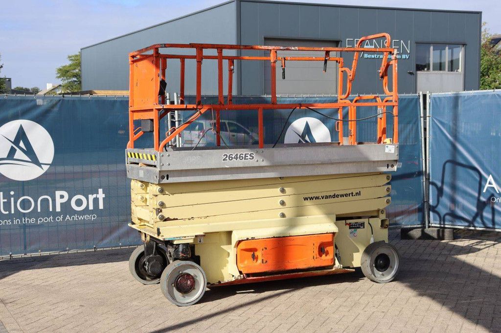Scherenbühne JLG 2646ES Elektrisch 450 kg 10 m 2005