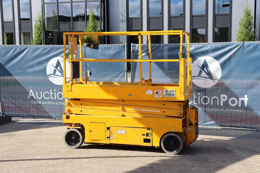 Genie GS2032 Elektrische Scherenbühne 363 kg 8,0 m 2014