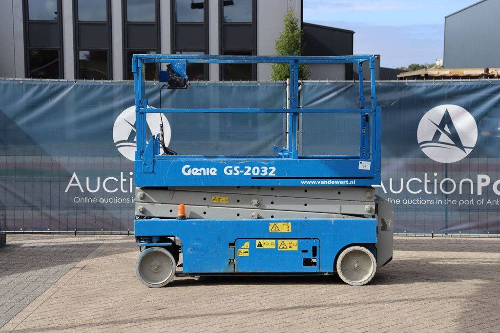 Schaarhoogwerker Genie GS-2032 Elektrisch 363kg 8.0m 2006