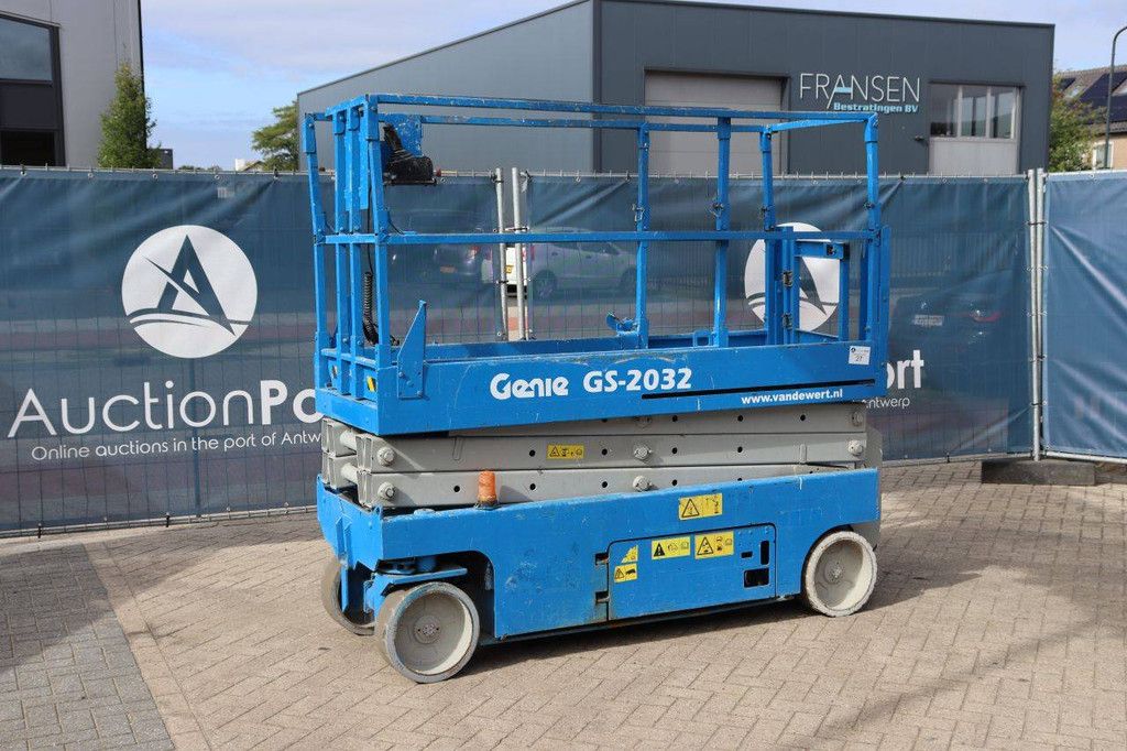 Schaarhoogwerker Genie GS-2032 Elektrisch 363kg 8.0m 2006