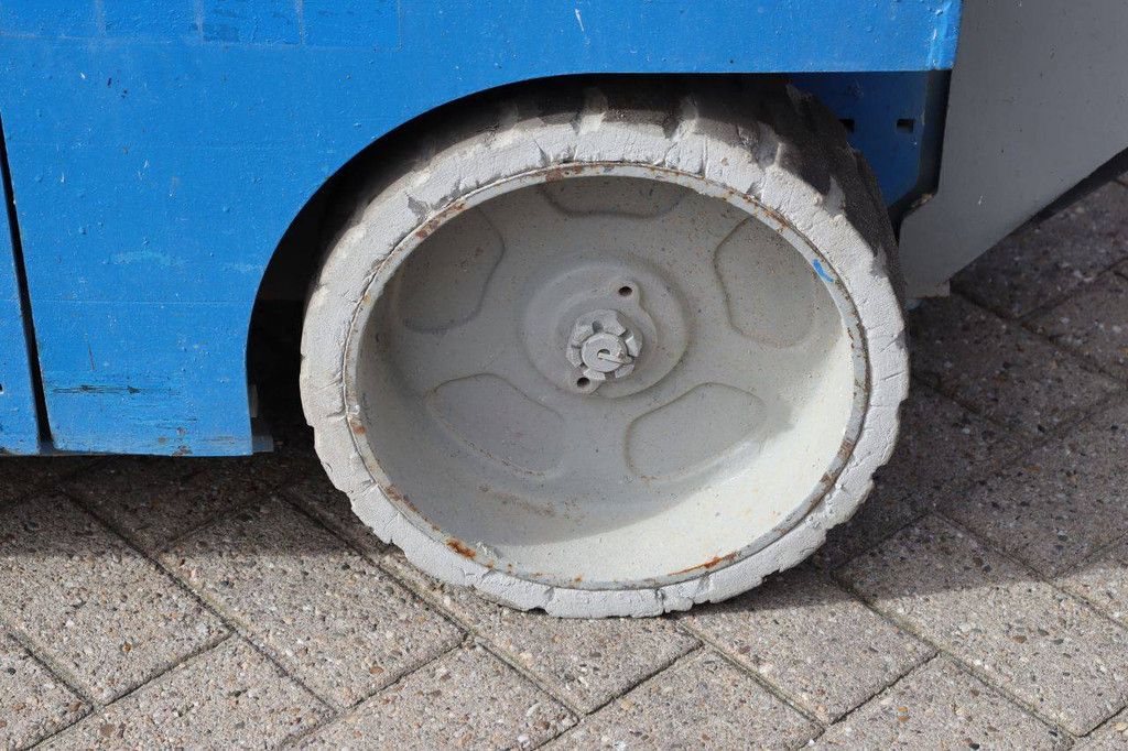 Schaarhoogwerker Genie GS-2032 Elektrisch 363kg 8.0m 2006