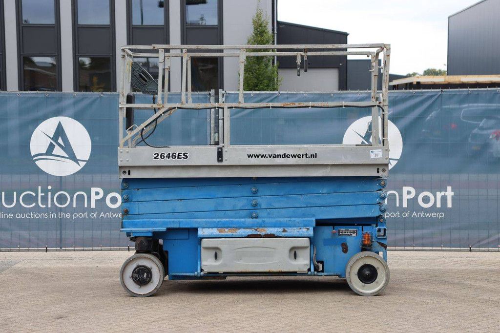 Scissor Lift JLG 2646ES Electric 450kg 10m 2006
