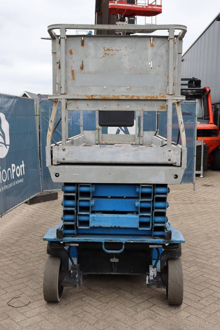 Scissor Lift JLG 2646ES Electric 450kg 10m 2006