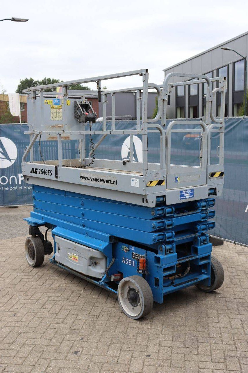 Scissor Lift JLG 2646ES Electric 450kg 10m 2006