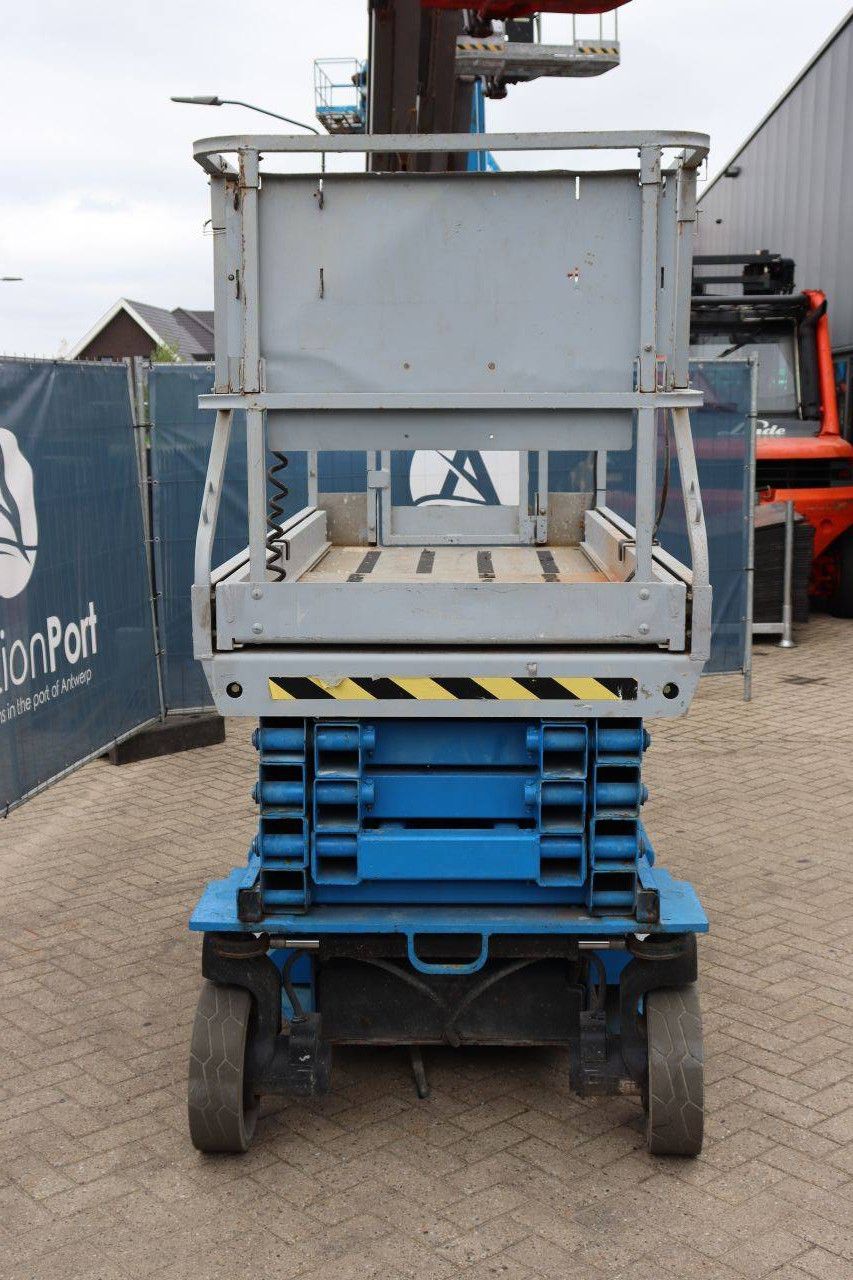 Scissor Lift JLG 2646ES Electric 450kg 10m 2006