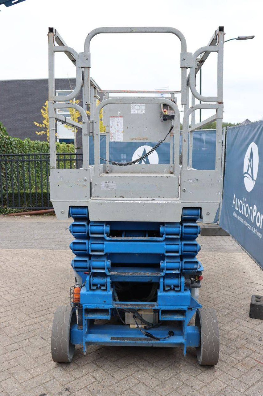 Scherenbühne JLG 2646ES Elektrisch 450 kg 10 m 2006