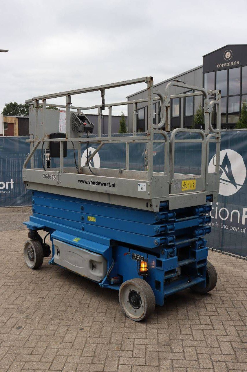 Scissor Lift JLG 2646ES Electric 10m 2006