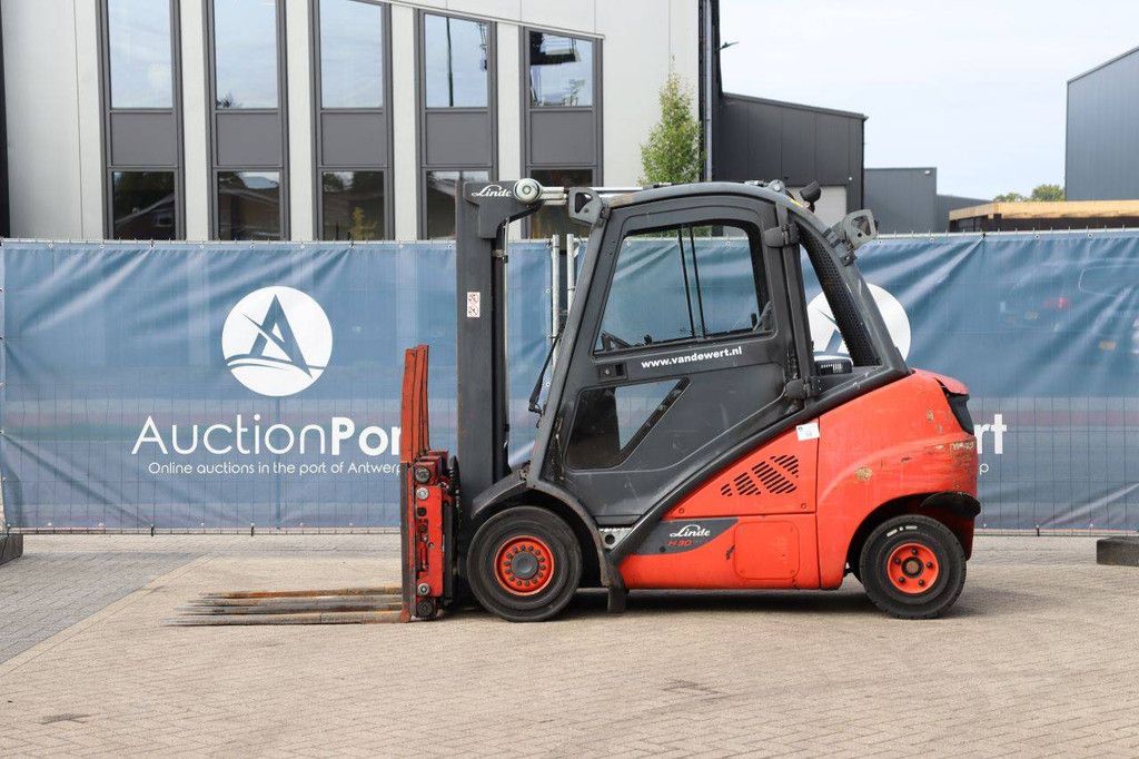 Linde H30D-02 Diesel-Gabelstapler 3000 kg 4,8 m 2013