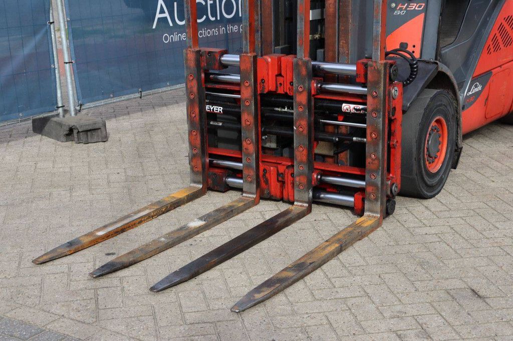 Linde H30D-02 Diesel-Gabelstapler 3000 kg 4,8 m 2013
