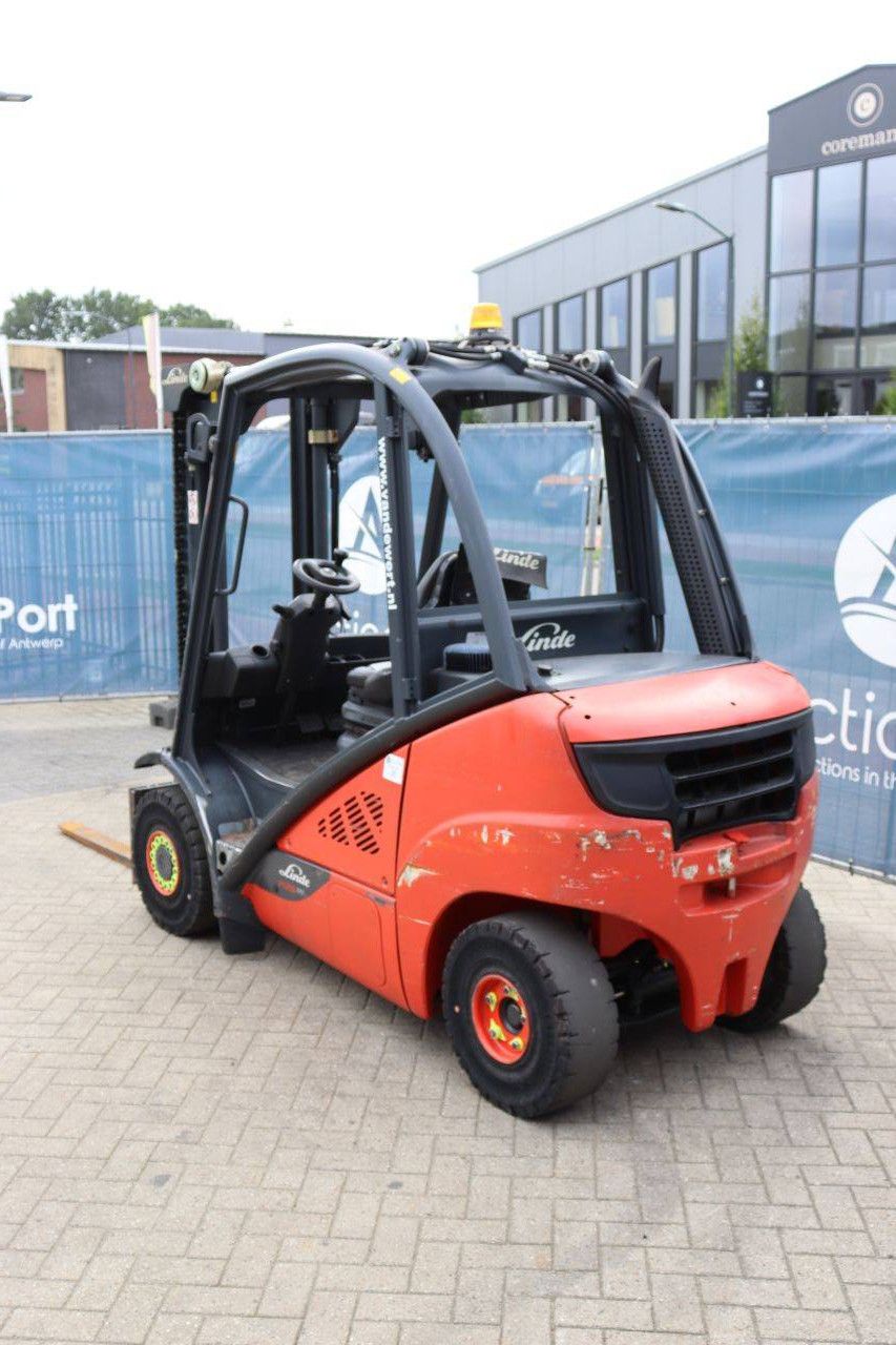 Linde H25D-02 Diesel-Gabelstapler 2500 kg 4,8 m 2017