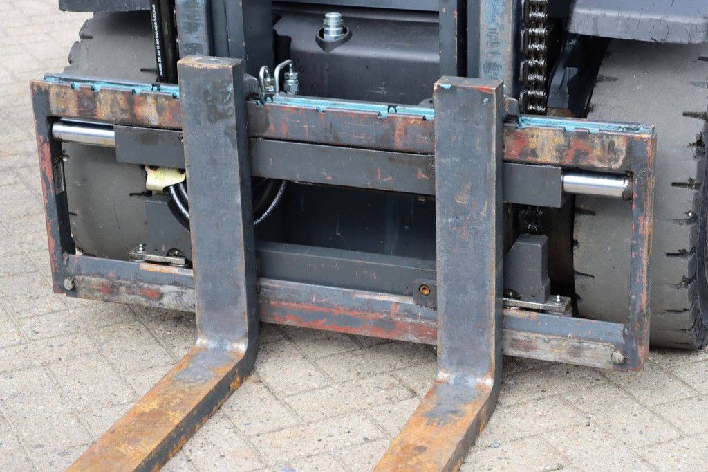 Linde H25D-02 Diesel-Gabelstapler 2500 kg 4,8 m 2017