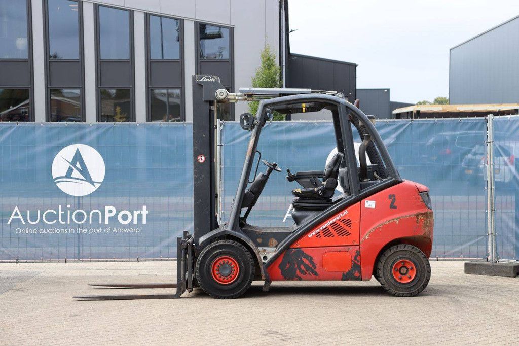 Linde H30D-01 Diesel-Gabelstapler 3000 kg 5,2 m 2010