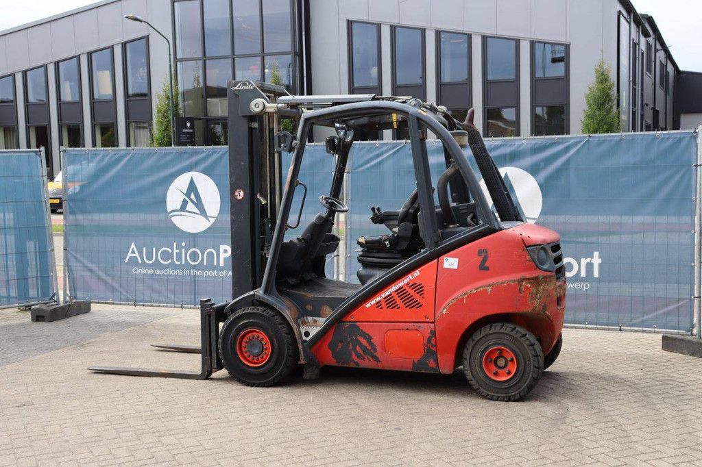 Linde H30D-01 Diesel-Gabelstapler 3000 kg 5,2 m 2010