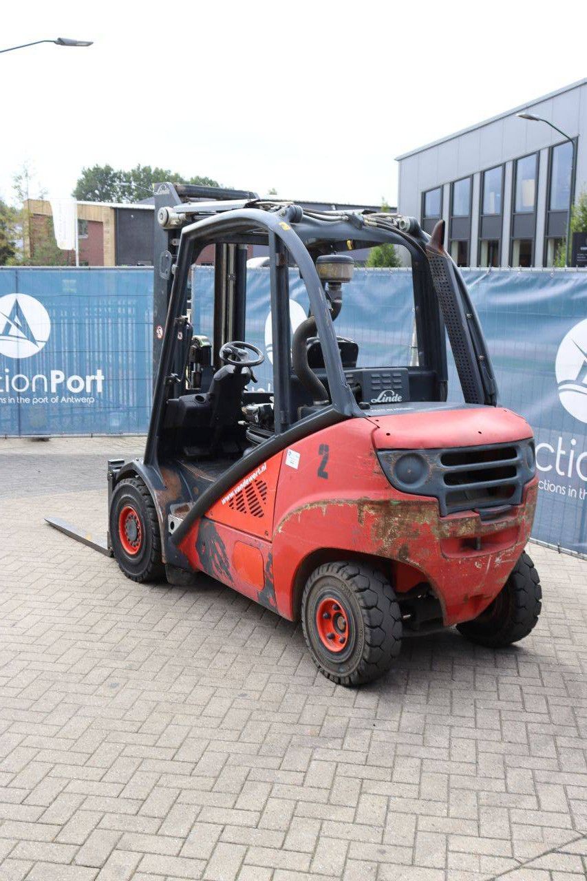 Linde H30D-01 Diesel-Gabelstapler 3000 kg 5,2 m 2010