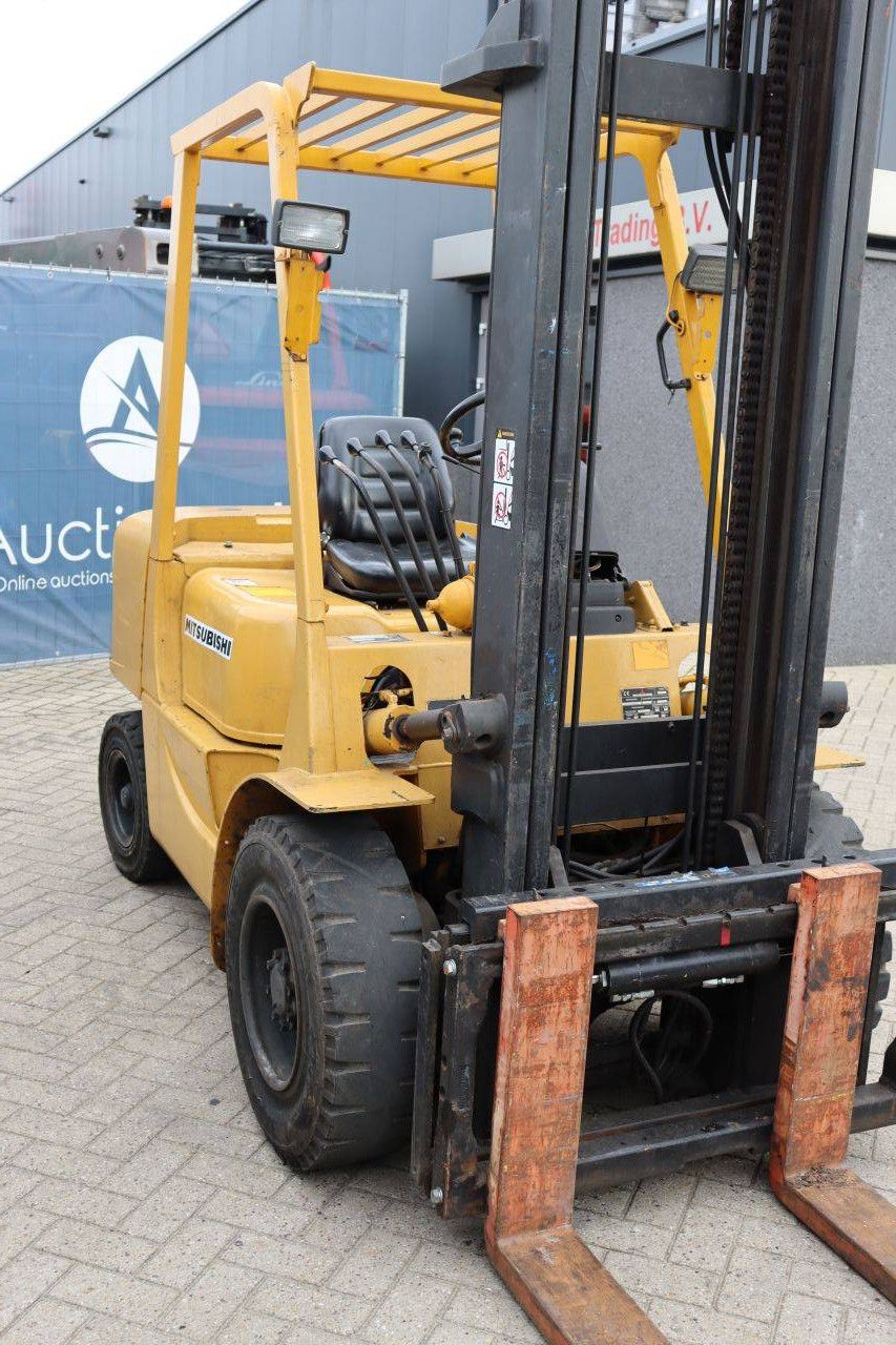 Forklift Mitsubishi FD30K Diesel 3000kg 4.0m 2001