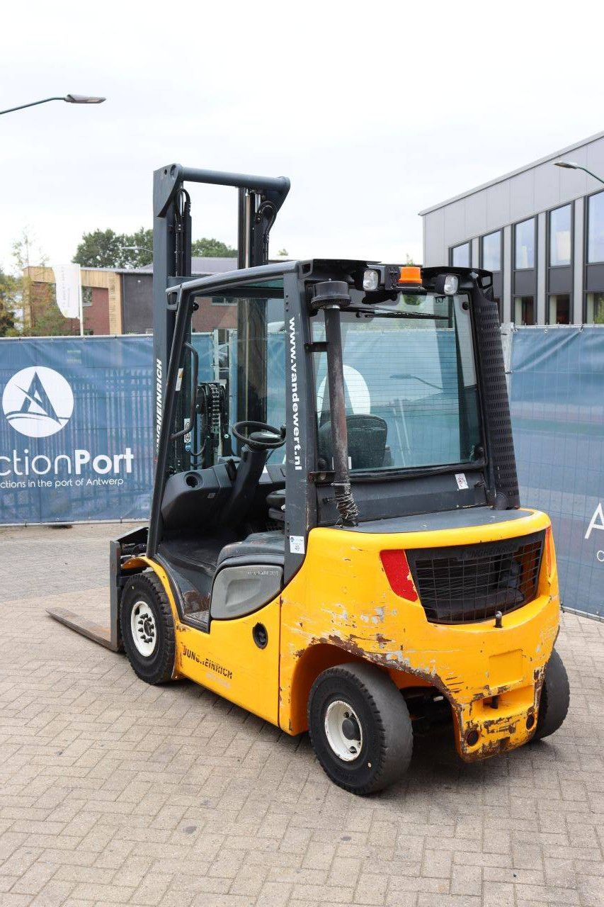 Forklift Jungheinrich DFG 425s Diesel 2450kg 4.3m 2012