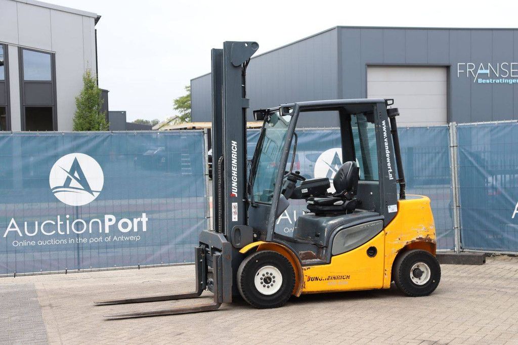 Forklift Jungheinrich DFG 425s Diesel 2450kg 4.3m 2012