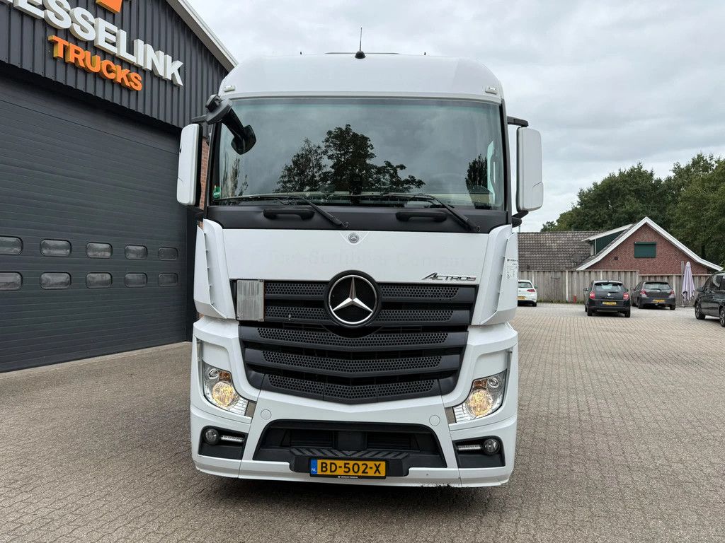 Mercedes-Benz Actros 1842 Streamspace Euro 5 609.900KM! Retarder ACC Side Skirts APK/TUV 11-2026