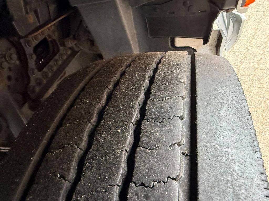 Mercedes-Benz Actros 1842 Streamspace Euro 5 609.900KM! Retarder ACC Side Skirts APK/TUV 11-2026