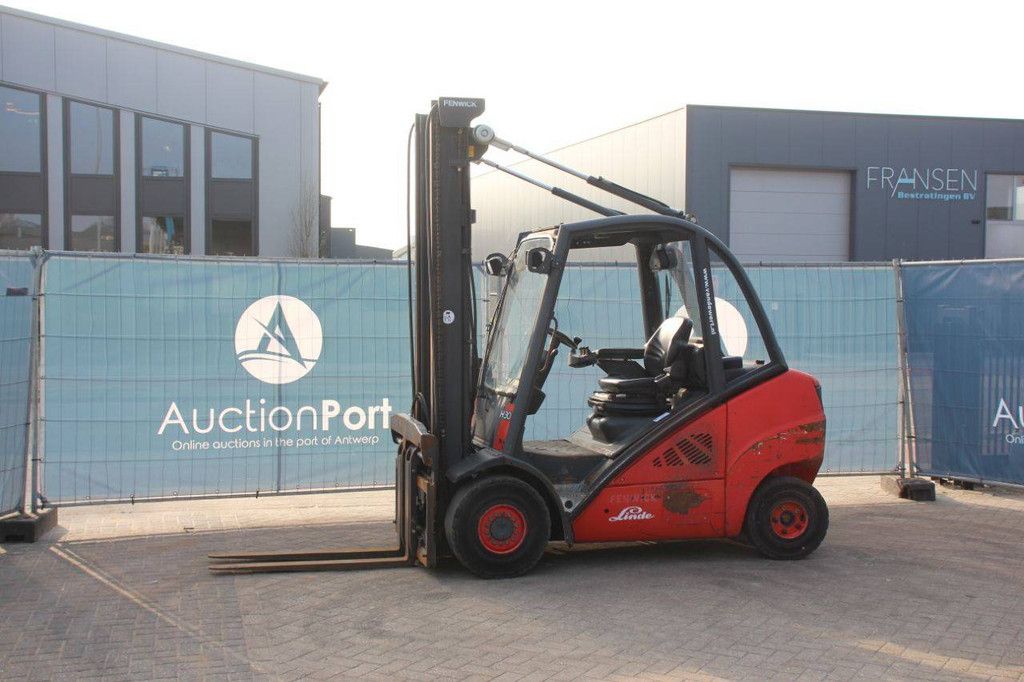 Linde H30D-01 Diesel Forklift 3000kg 7.0m 2012