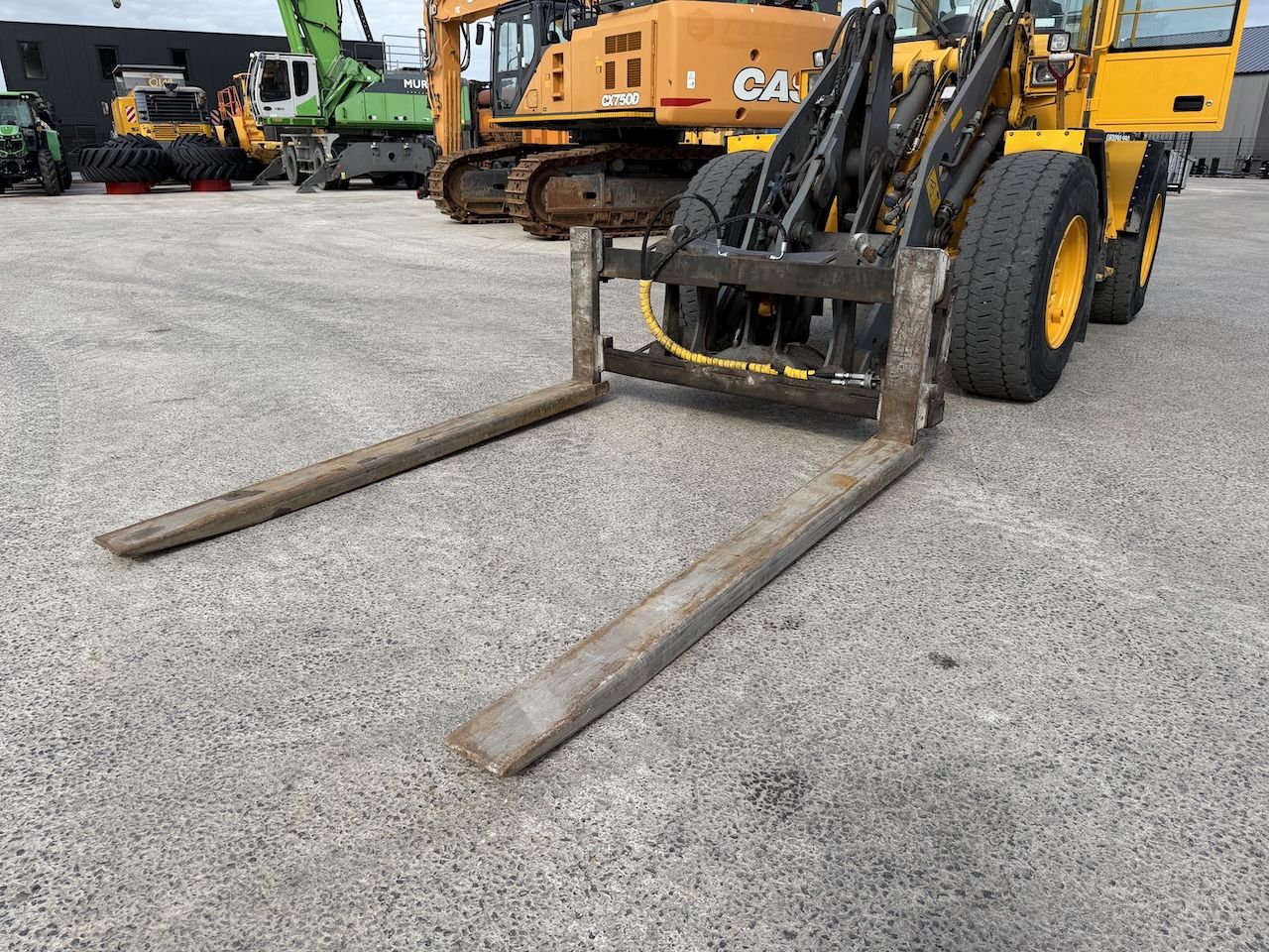 Hydraulische palletvorken 200cm x 152cm / 250cm Volvo aansl.