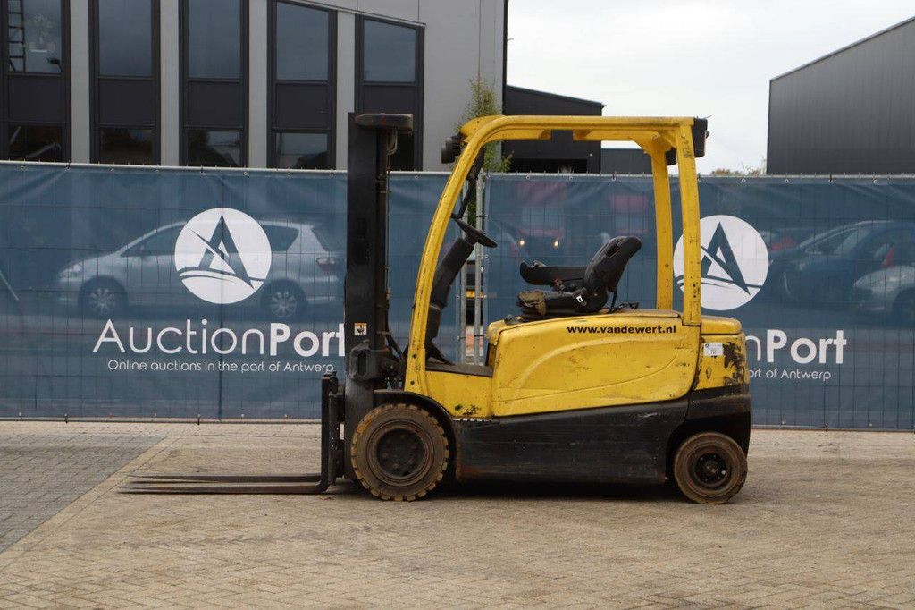 Hyster J3.0XN Electric Forklift 2330kg 3.2m 2011