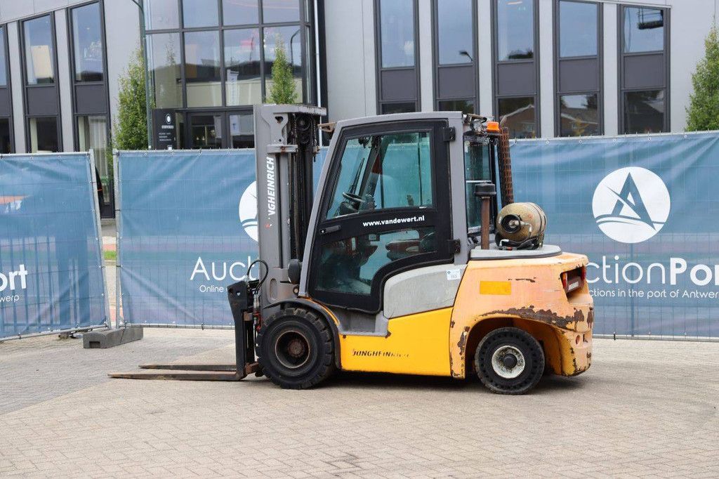 Forklift Jungheinrich TFG430 LPG 3000kg 5.0m 2019