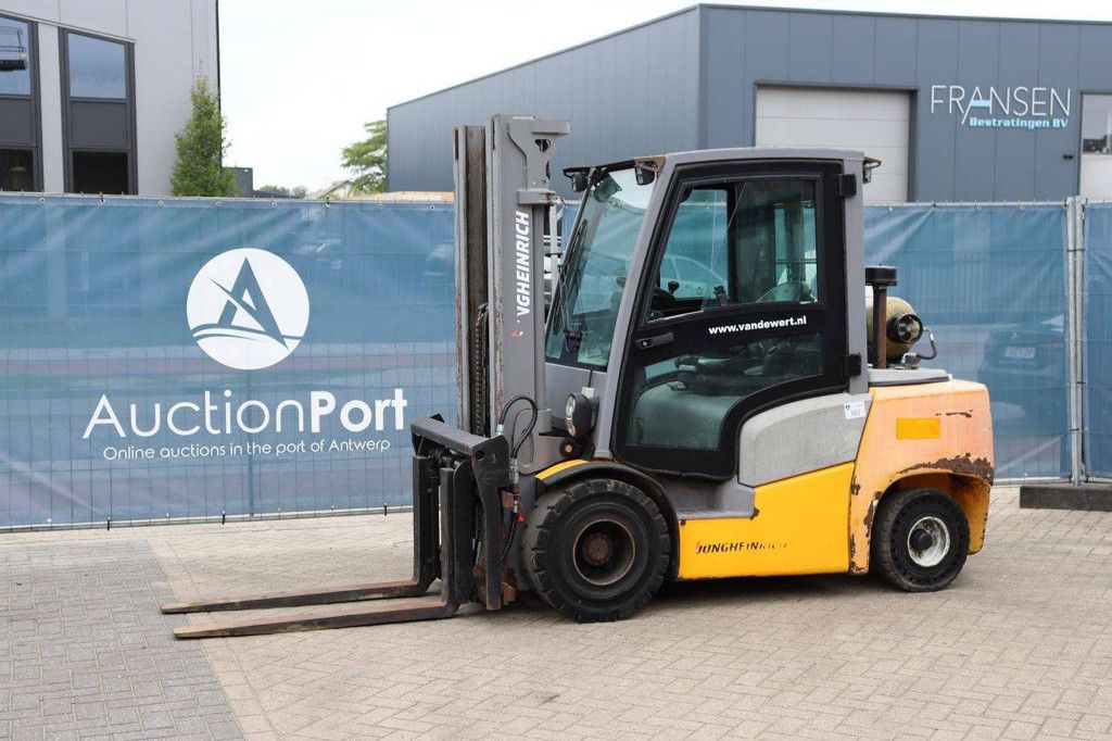 Forklift Jungheinrich TFG430 LPG 3000kg 5.0m 2019