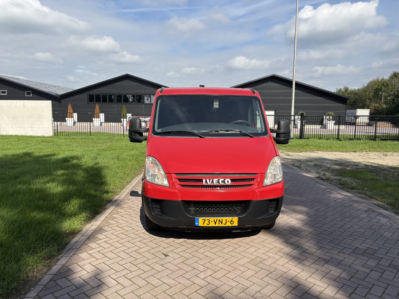 BE Iveco Daily 50C18 -Veldhuizen schamel aanhangwagen 5.2 ton