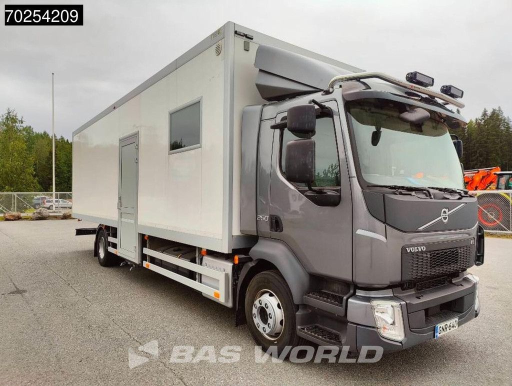 Volvo FL 250 4X2 14tonner Automatic Exhibition truck EURO 6