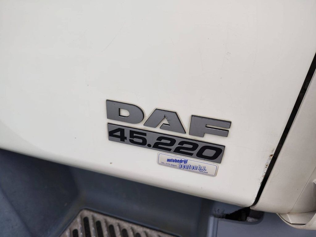 Machine transporter DAF FA LF45G12 Diesel 220hp 2007