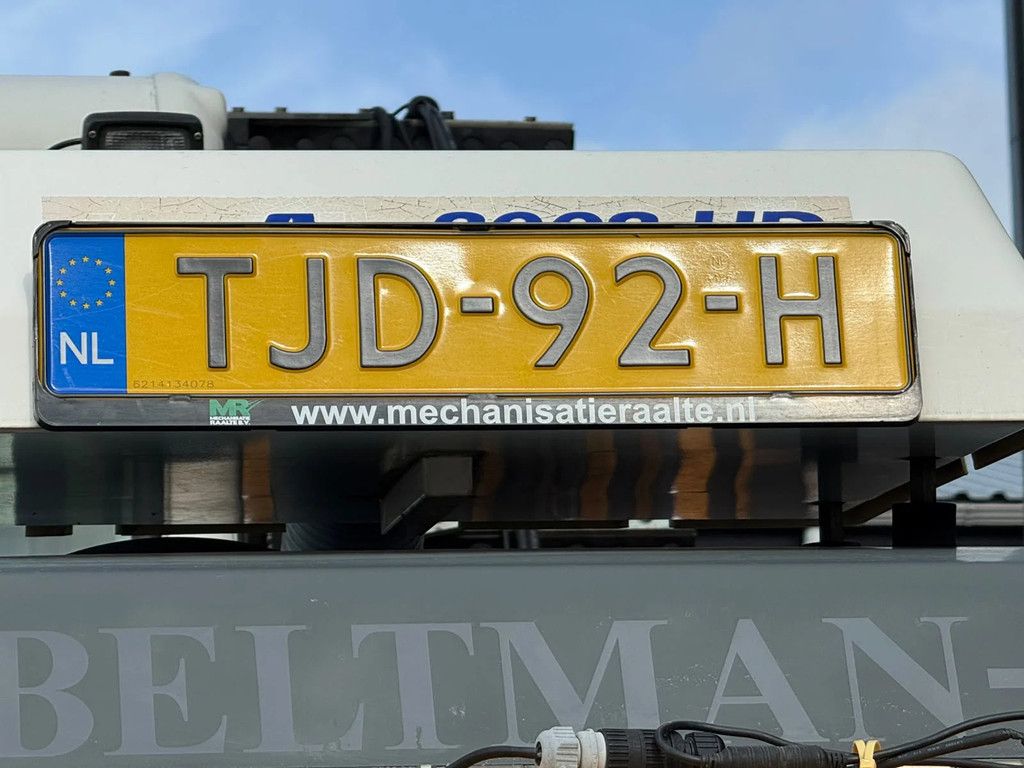 Liebherr A900C