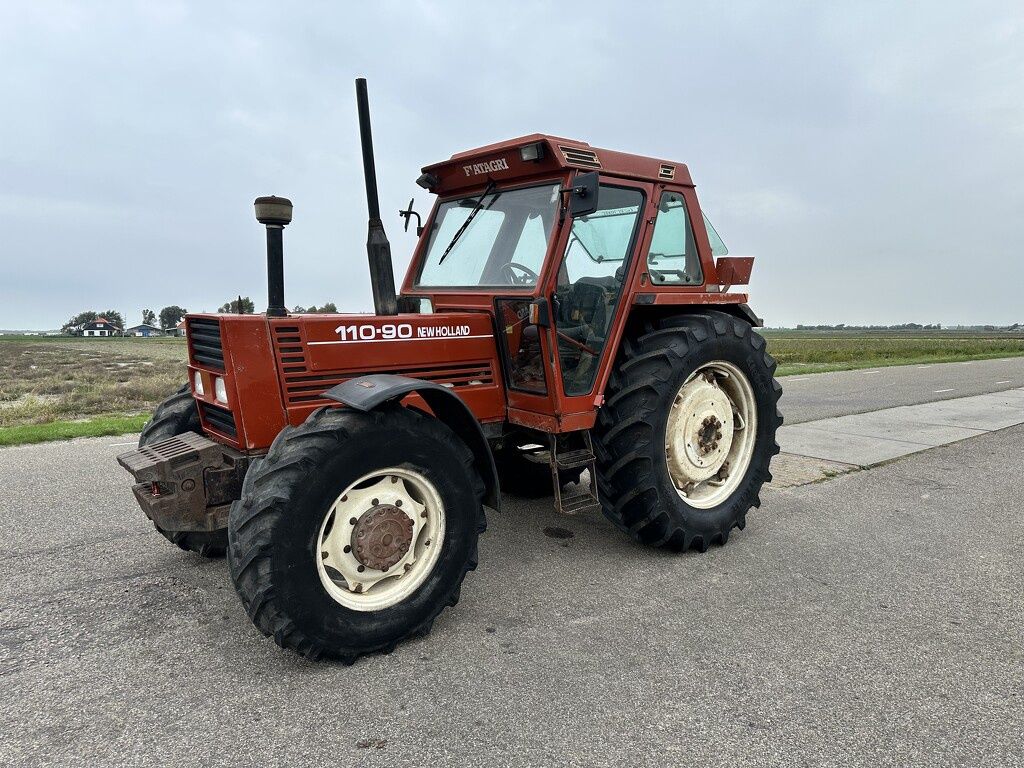 New Holland 110-90 DT