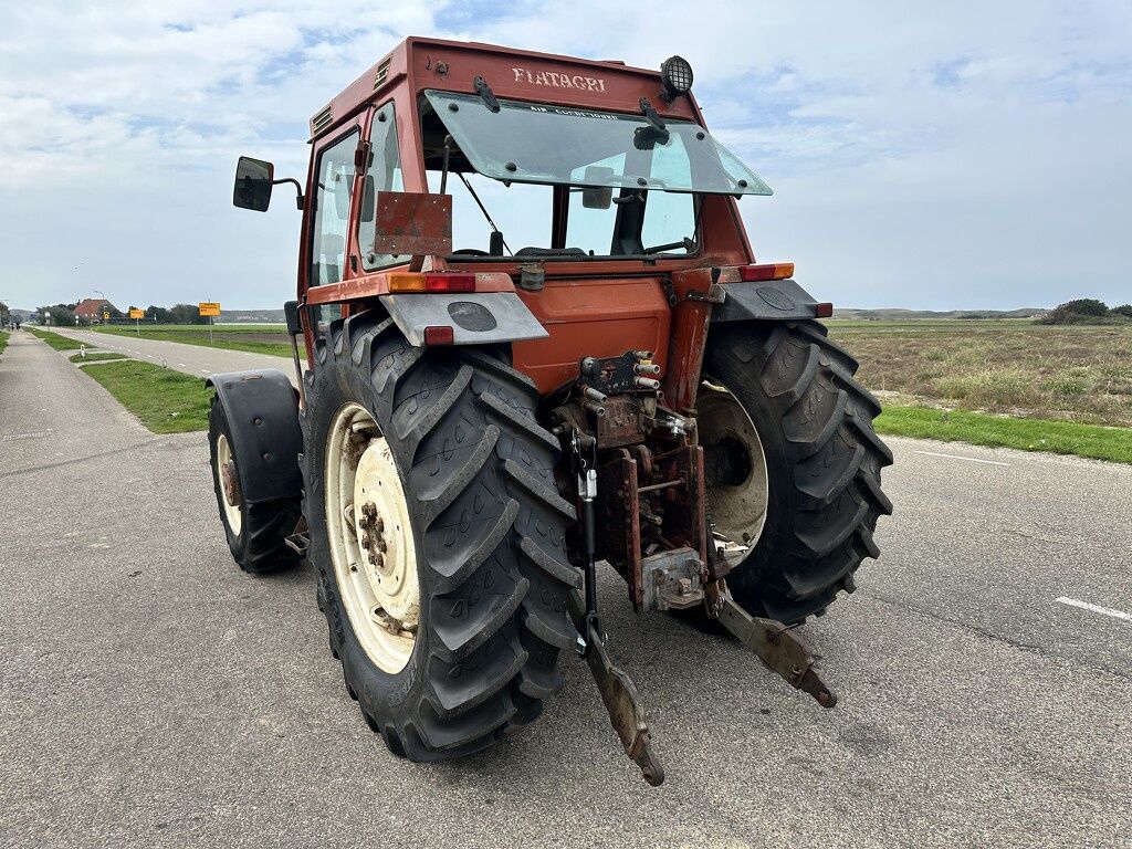 New Holland 110-90 DT