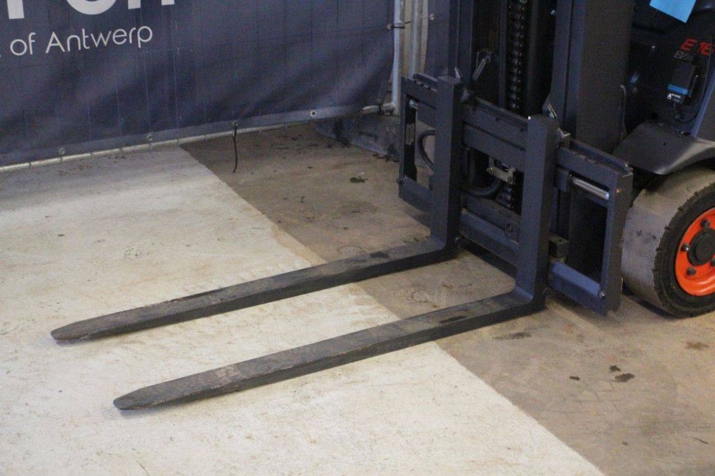 Linde E16 Electric Forklift 1600kg 4.62m