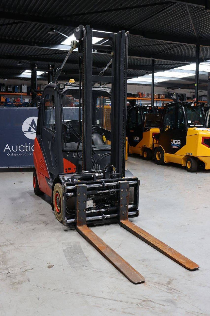 Gabelstapler Linde H30CNG-02 3000 kg 4,45 m 2015