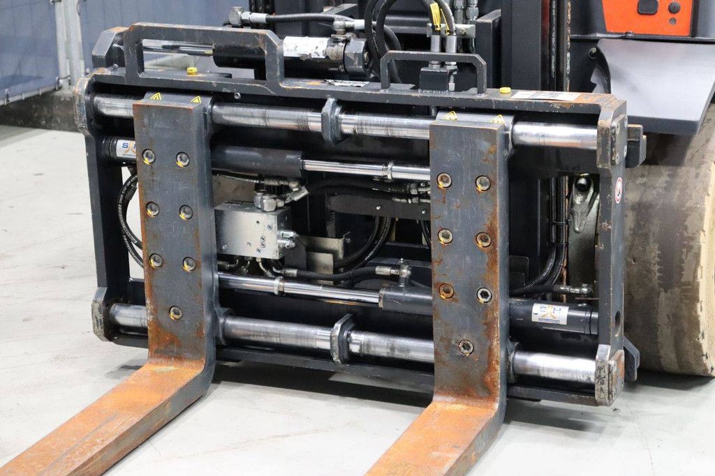Gabelstapler Linde H30CNG-02 3000 kg 4,45 m 2015