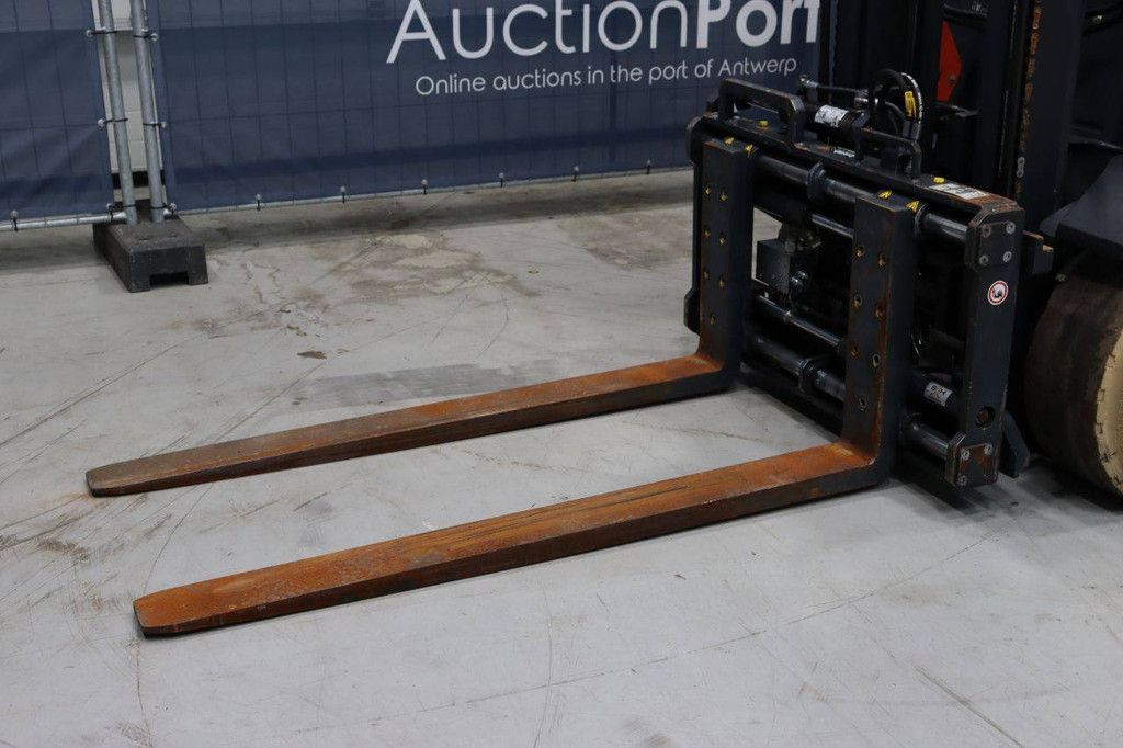 Gabelstapler Linde H30CNG-02 3000 kg 4,45 m 2015
