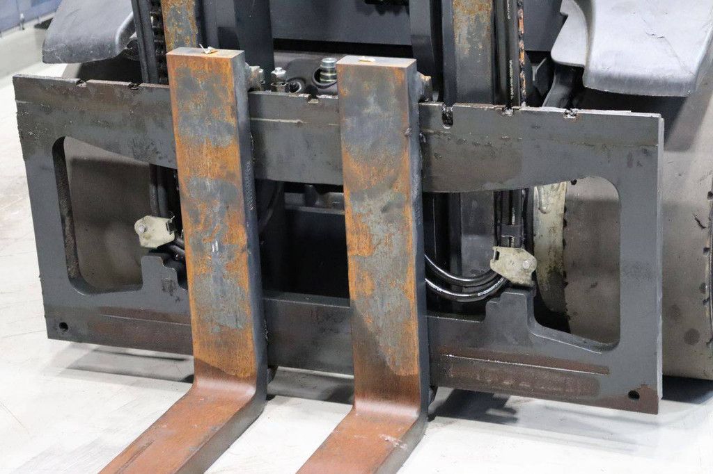 Gabelstapler Linde H30T-02 LPG 3000kg 5,2m 2018