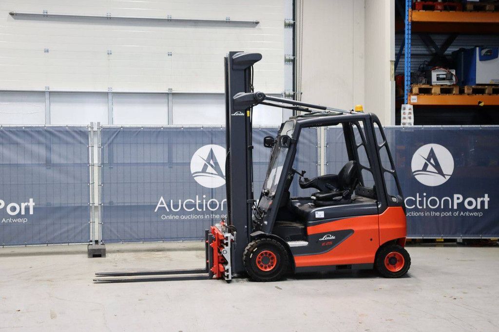 Gabelstapler Fenwick-Linde E25-01 Elektro 2500 kg 6,4 m 2019