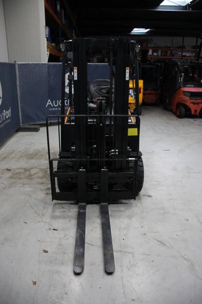 Doosan B25x-7plus Elektrogabelstapler, 2385 kg, 4,73 m