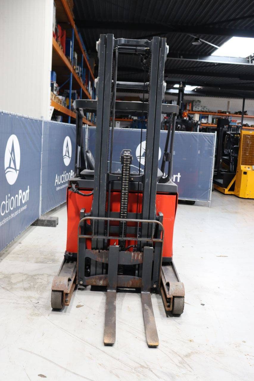 Linde R10B-01 Elektro-Schubmaststapler 1000 kg 7,8 m 2017