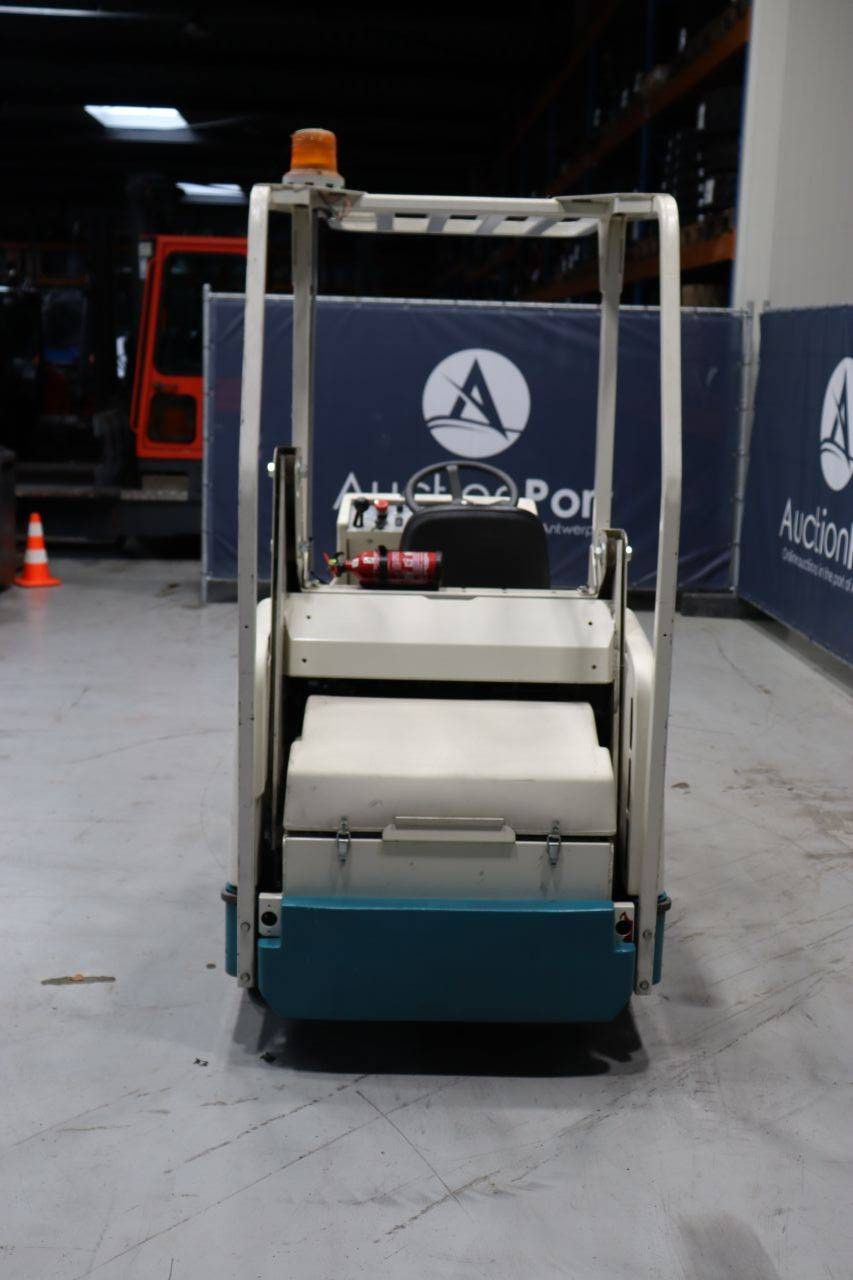 Tennant 6200 Electric Sweeper 1.8kW 2017