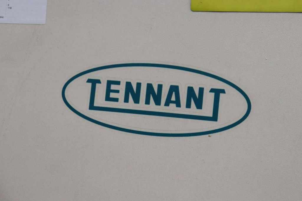 Tennant 6200 Electric Sweeper 1.8kW 2017