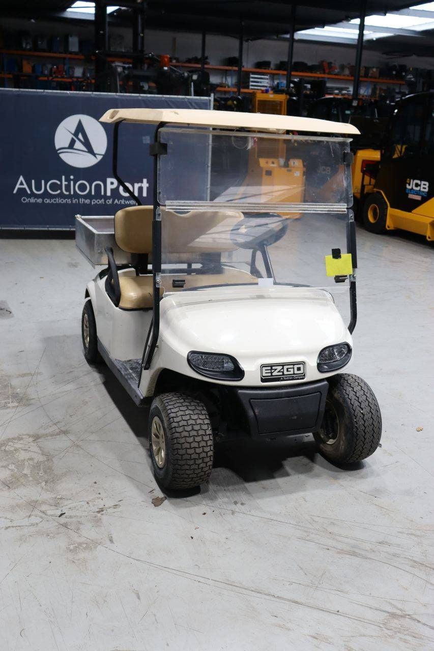 Electric Ez-go Golf Cart